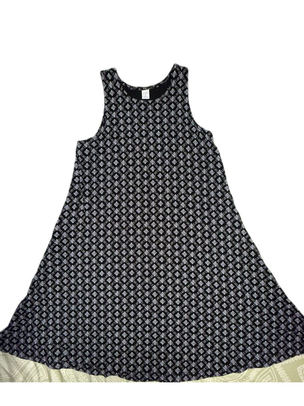Old Navy Black & White Geometric Sleeveless Swing Dress